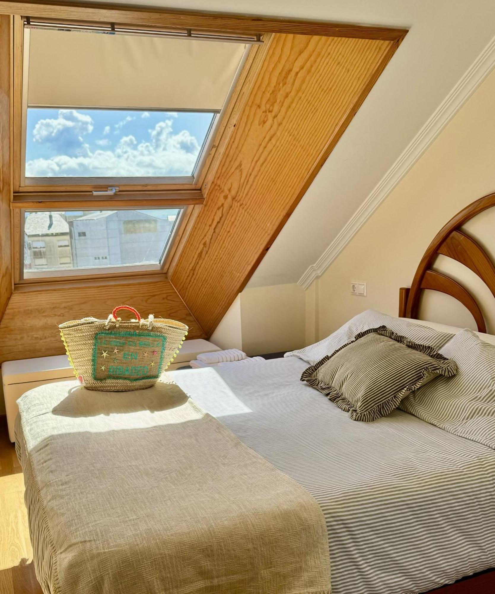 Moderno Piso Con La Mejor Terraza De Ribadeo Y Vistas Maravillosas Zewnętrze zdjęcie